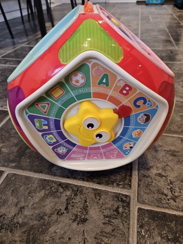 Activity cube play - in,